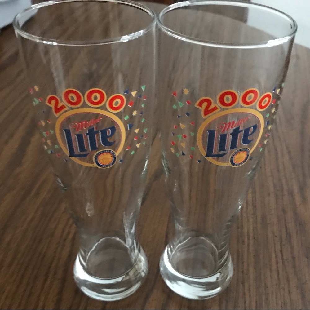 1 pair Miller Lite Beer Pilsner Glasses 2000 Millennium vintage 8 3/8" 12 oz